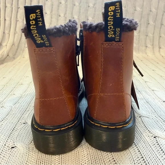 Dr. Martens 1460 Serena Winter Boot Boots Girls Sz 13 NEW NWT Shoes Faux Fur - Picture 5 of 12